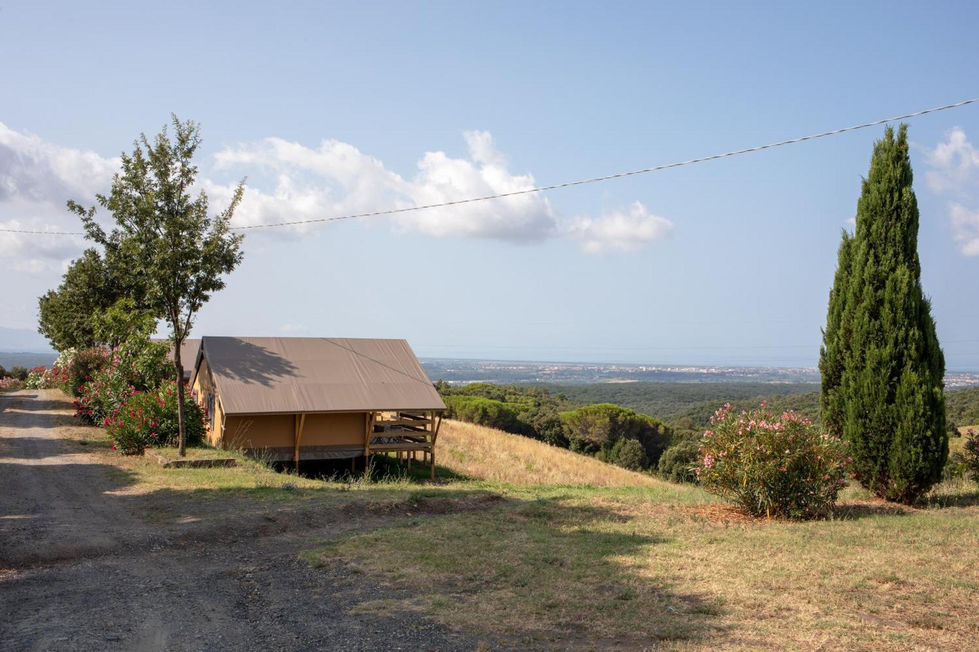 Glamping Debbiare Hotel Riparbella Buitenkant foto